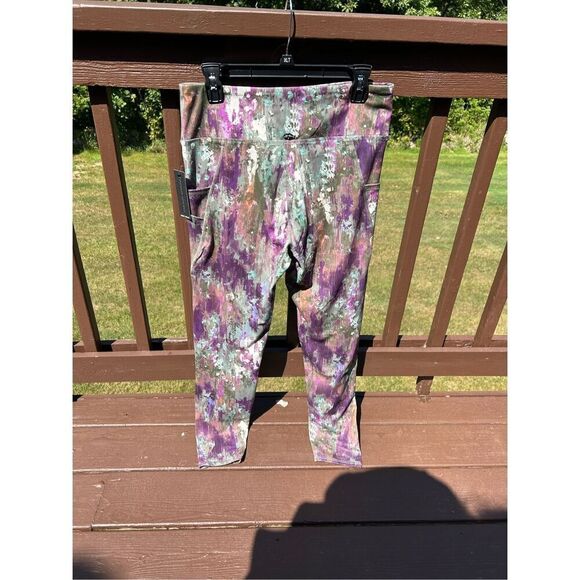 Tahari Sport Women’s Camouflage Double Cell Pocket Athletic Leggings. Size Large - Picture 2 of 8